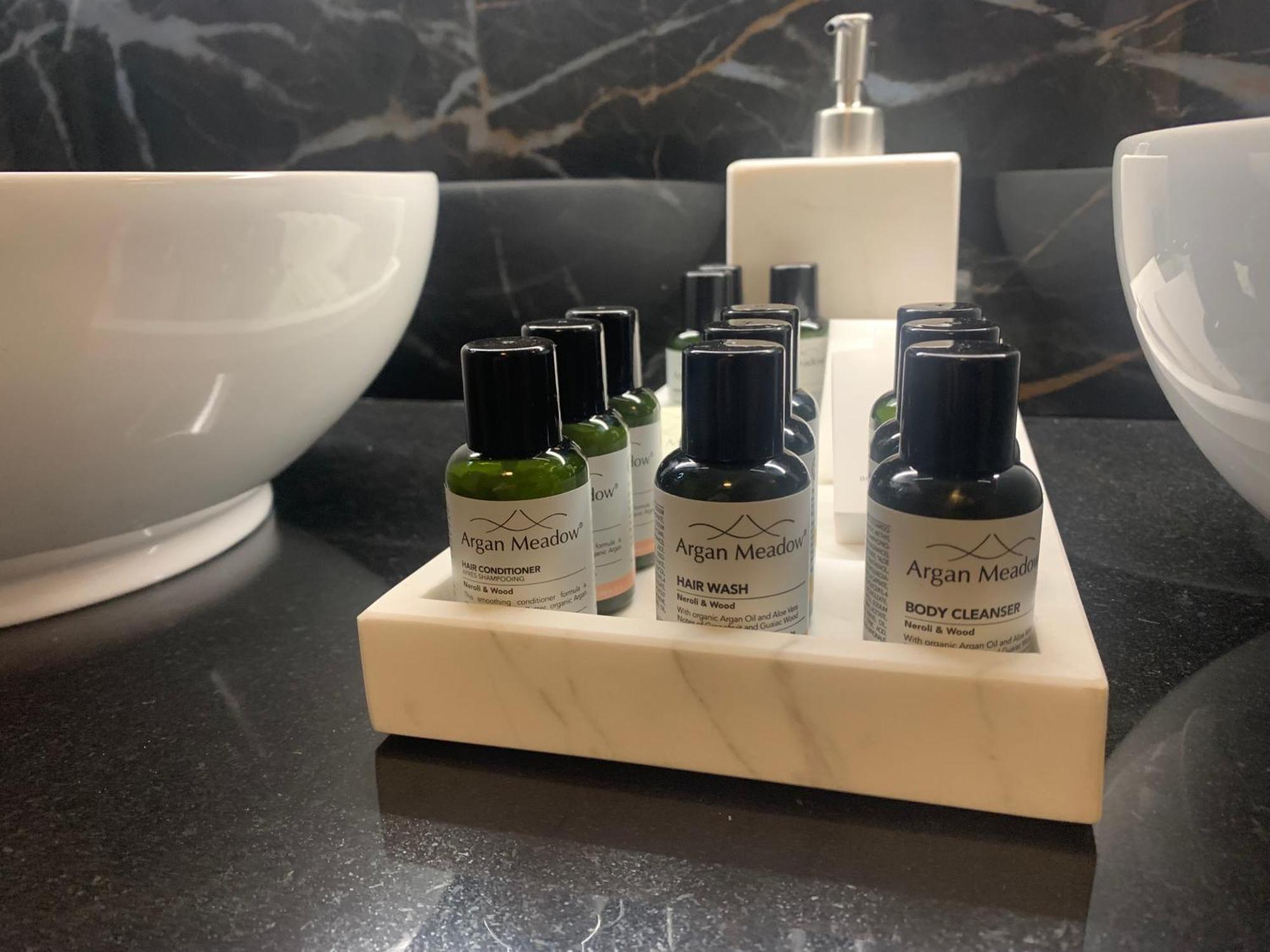 Botanique Suites Airbnb, אנטוורפן מראה חיצוני תמונה