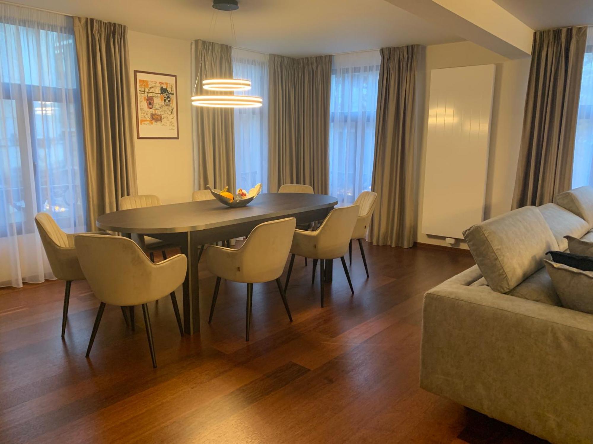Botanique Suites Airbnb, אנטוורפן מראה חיצוני תמונה