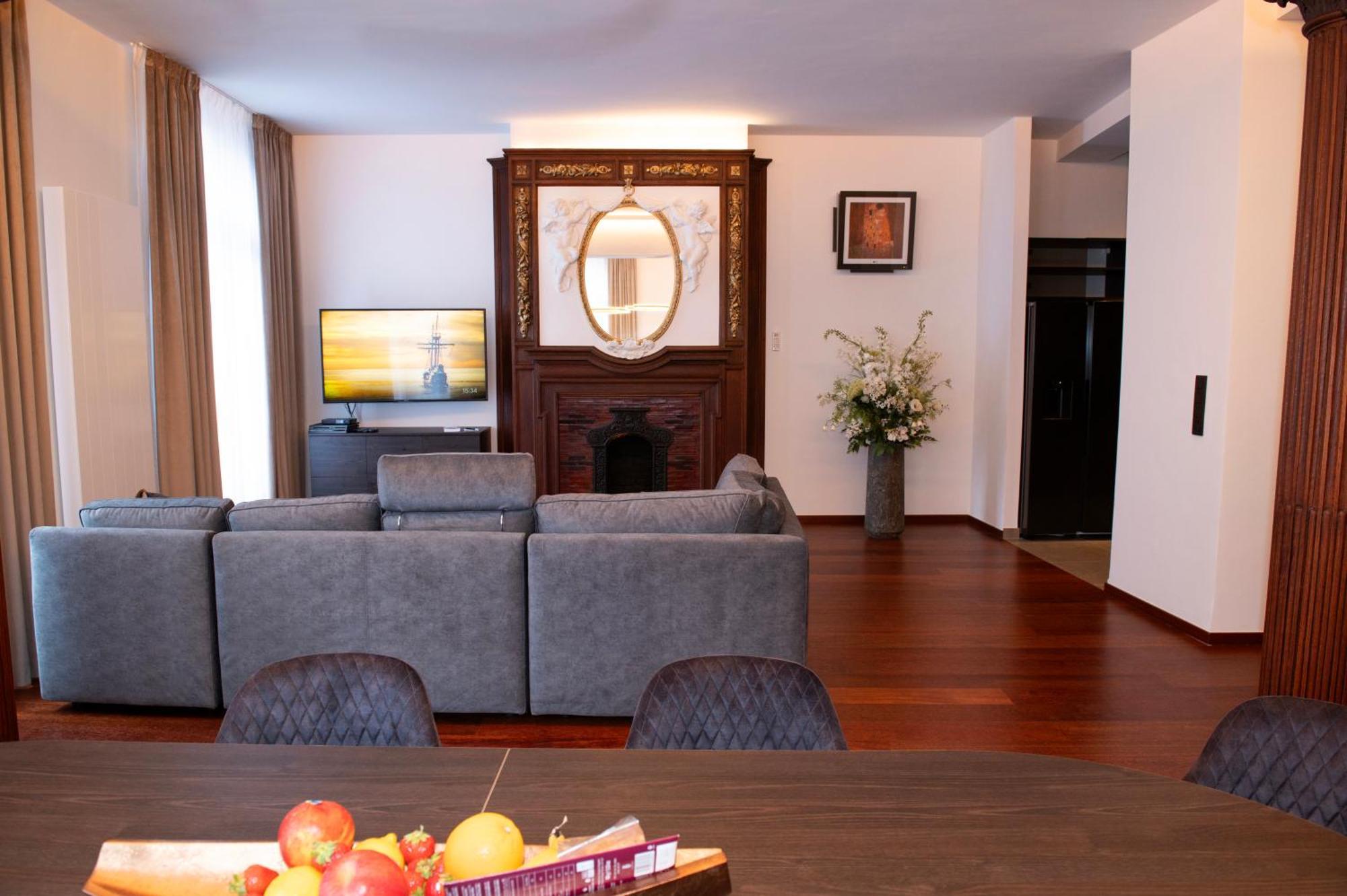 Botanique Suites Airbnb, אנטוורפן מראה חיצוני תמונה