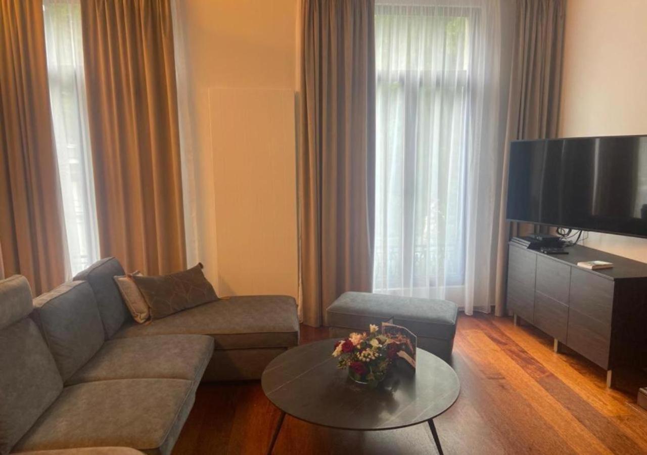 Botanique Suites Airbnb, אנטוורפן מראה חיצוני תמונה